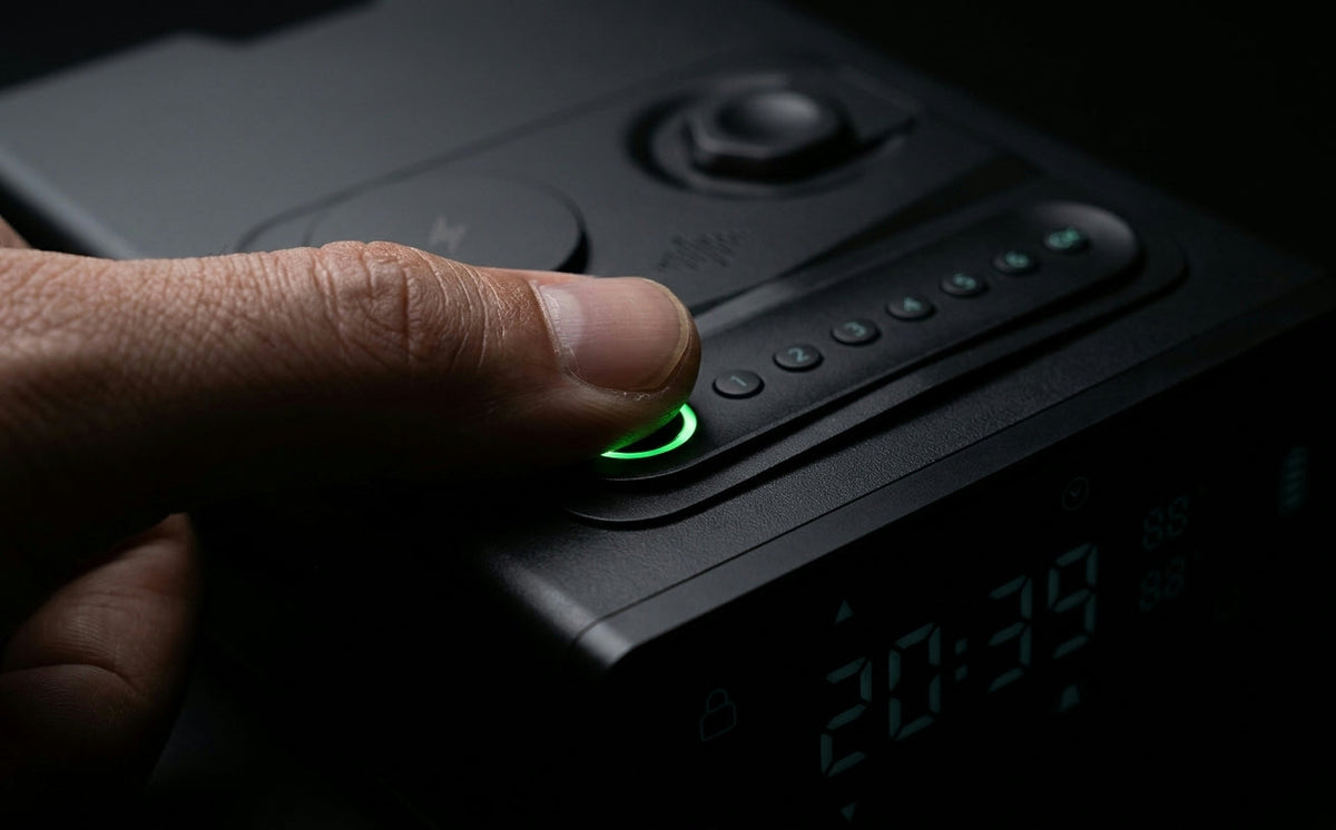 Finger on the Sentinel Slide Pro fingerprint sensor